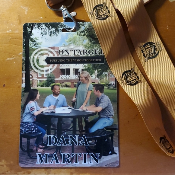 Meet your Posher, Dana - Picture 7 of 8